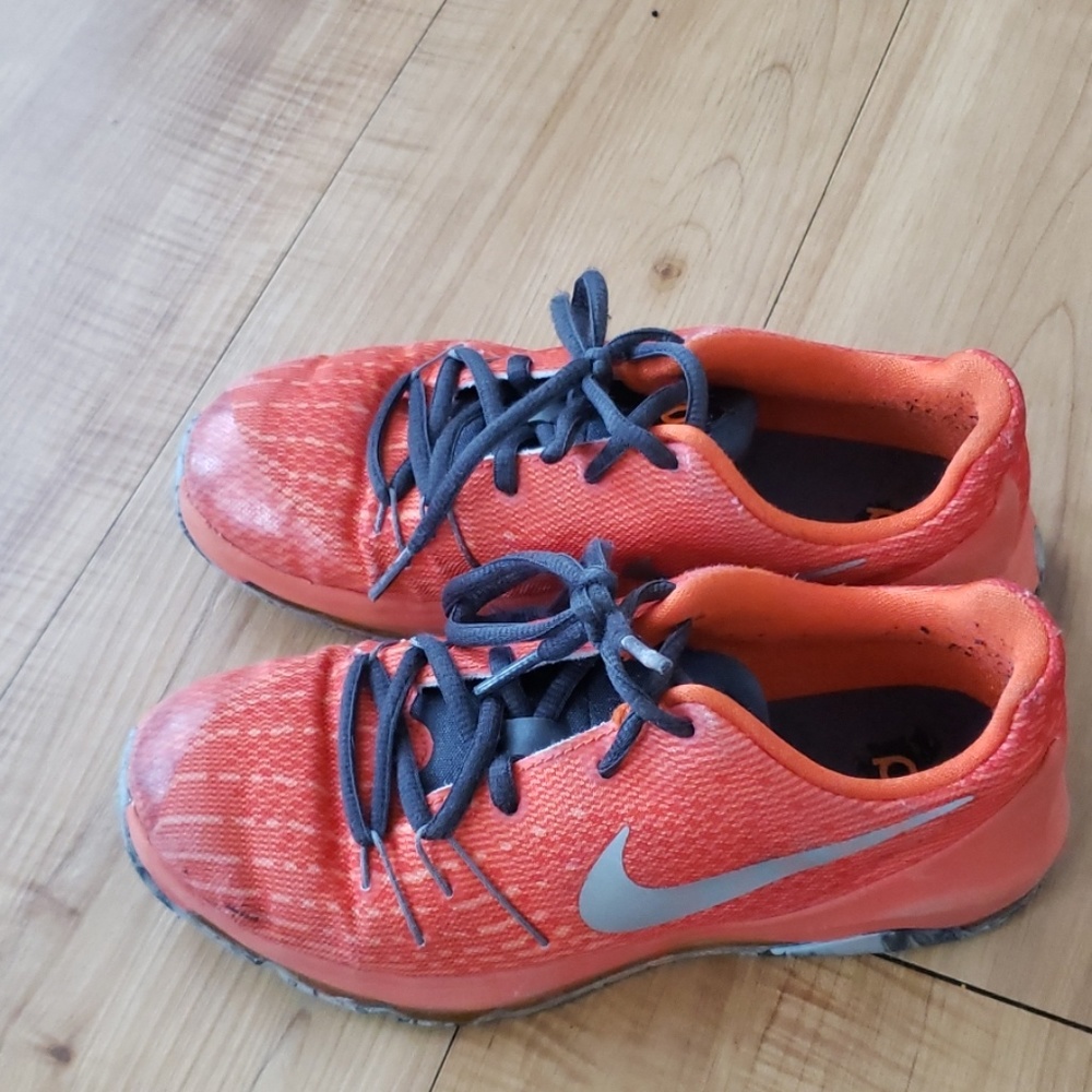Nike KD size 2Y